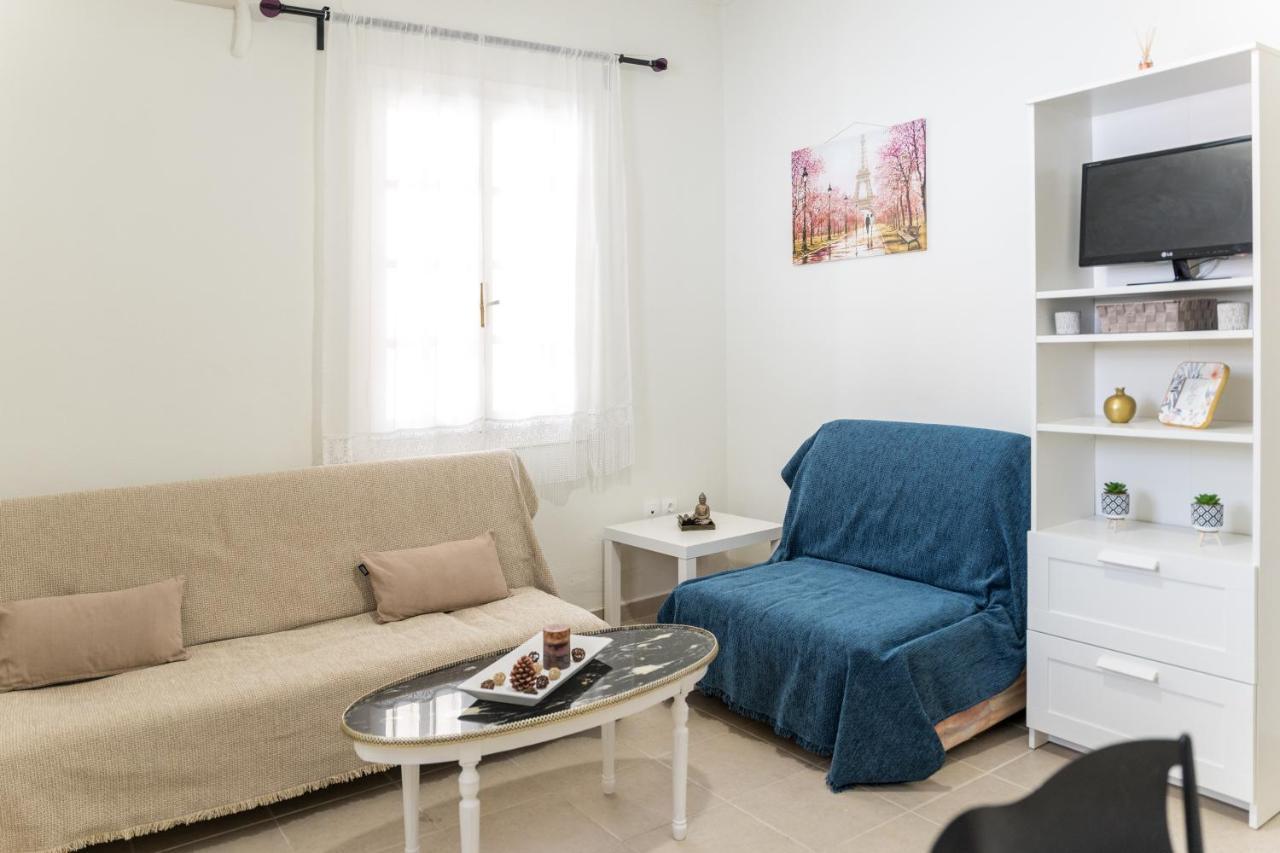 Athenais Apartment Lixouri Exterior photo